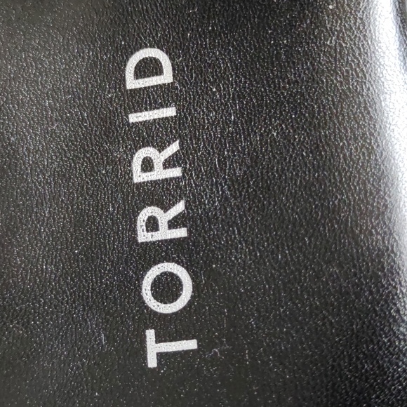 Torrid Size 10WW (Wide Width) Black Sandals - Picture 8 of 14